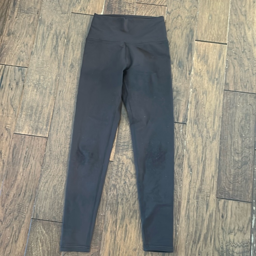 Aerie Offline “The Hugger” leggings. Brown size small